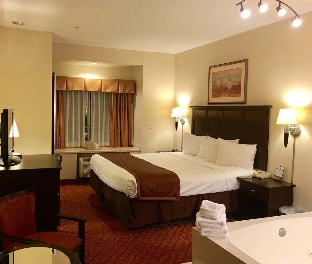 Best Western Roanoke Inn & Suites Exterior foto