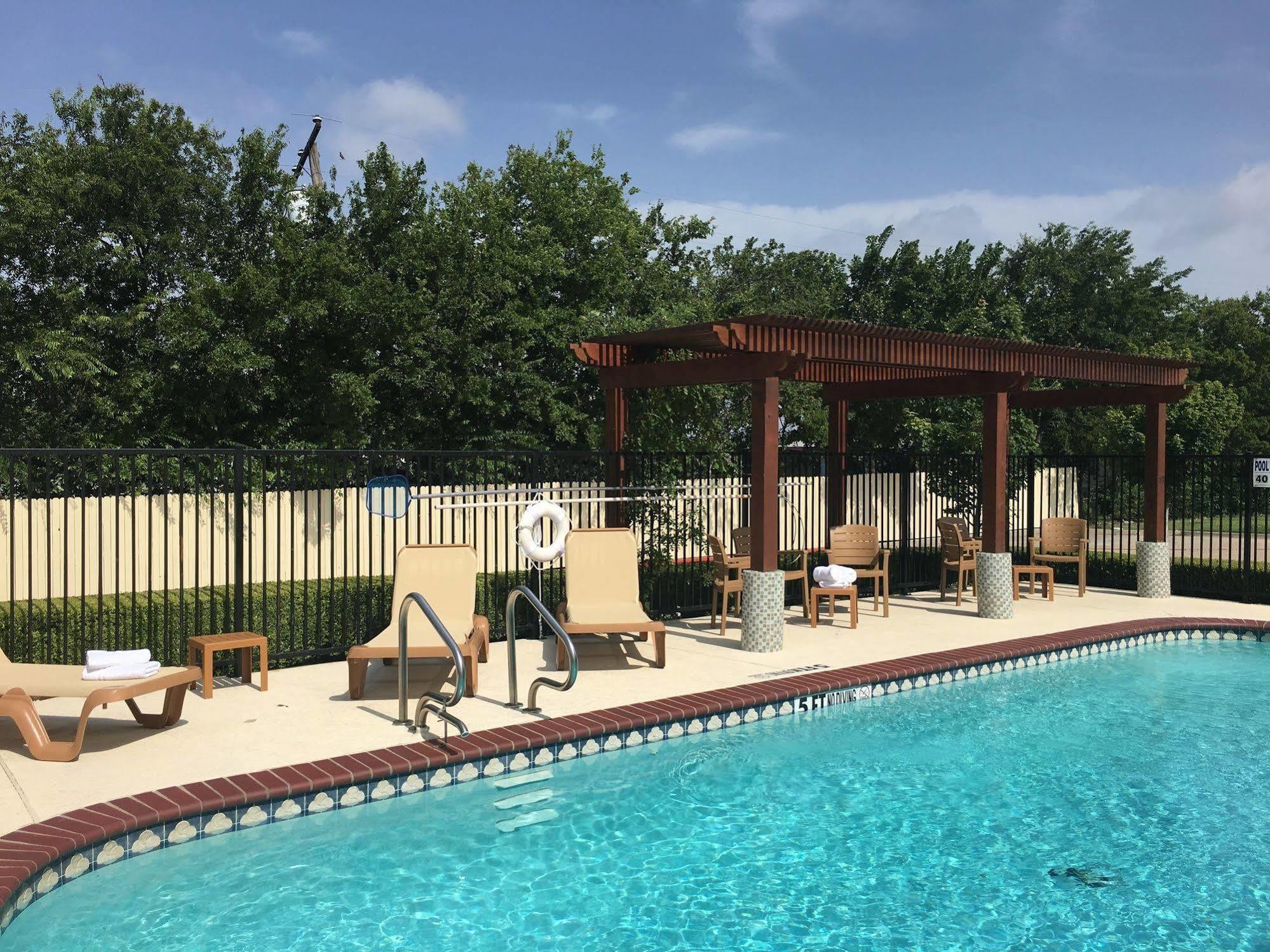 Best Western Roanoke Inn & Suites Exterior foto
